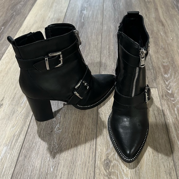 Steve Madden Halle Black Leather Boots - Picture 4 of 11